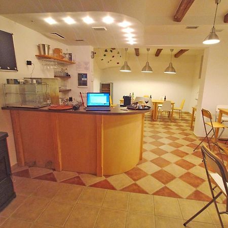 Paklenica Sport Apartments ستاريغغاد باكلينتسا المظهر الخارجي الصورة